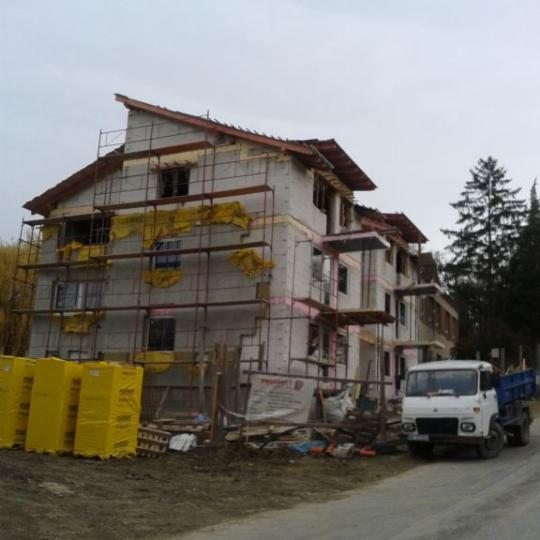 Priebeh stavby novej bytovky rok 2015 34