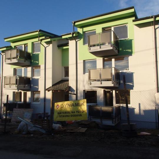 Priebeh stavby novej bytovky rok 2015 56